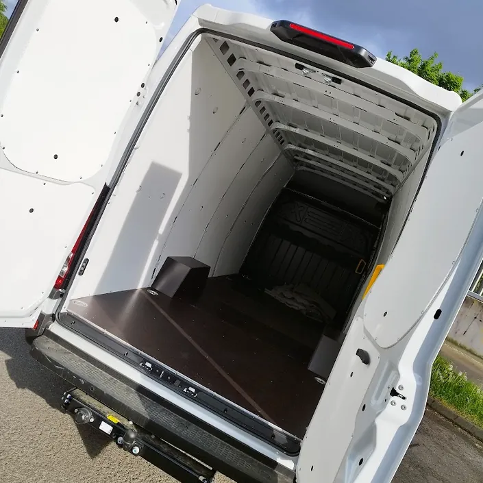 Umzugslogistik Schwarz